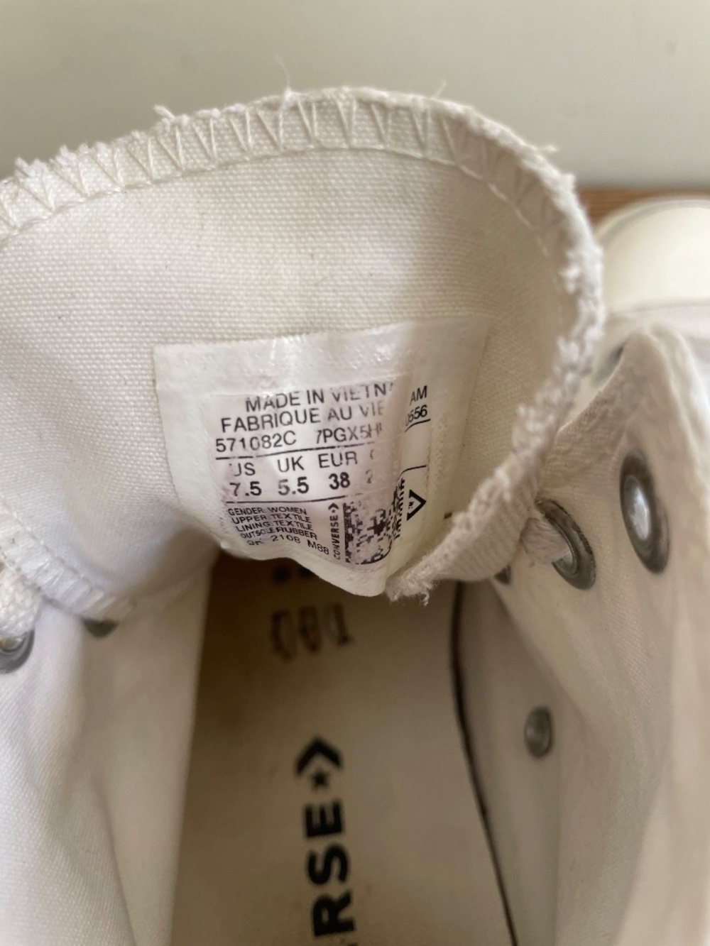 Converse All Stars | White Platform High tops size 7.5 - Picture 10 of 16